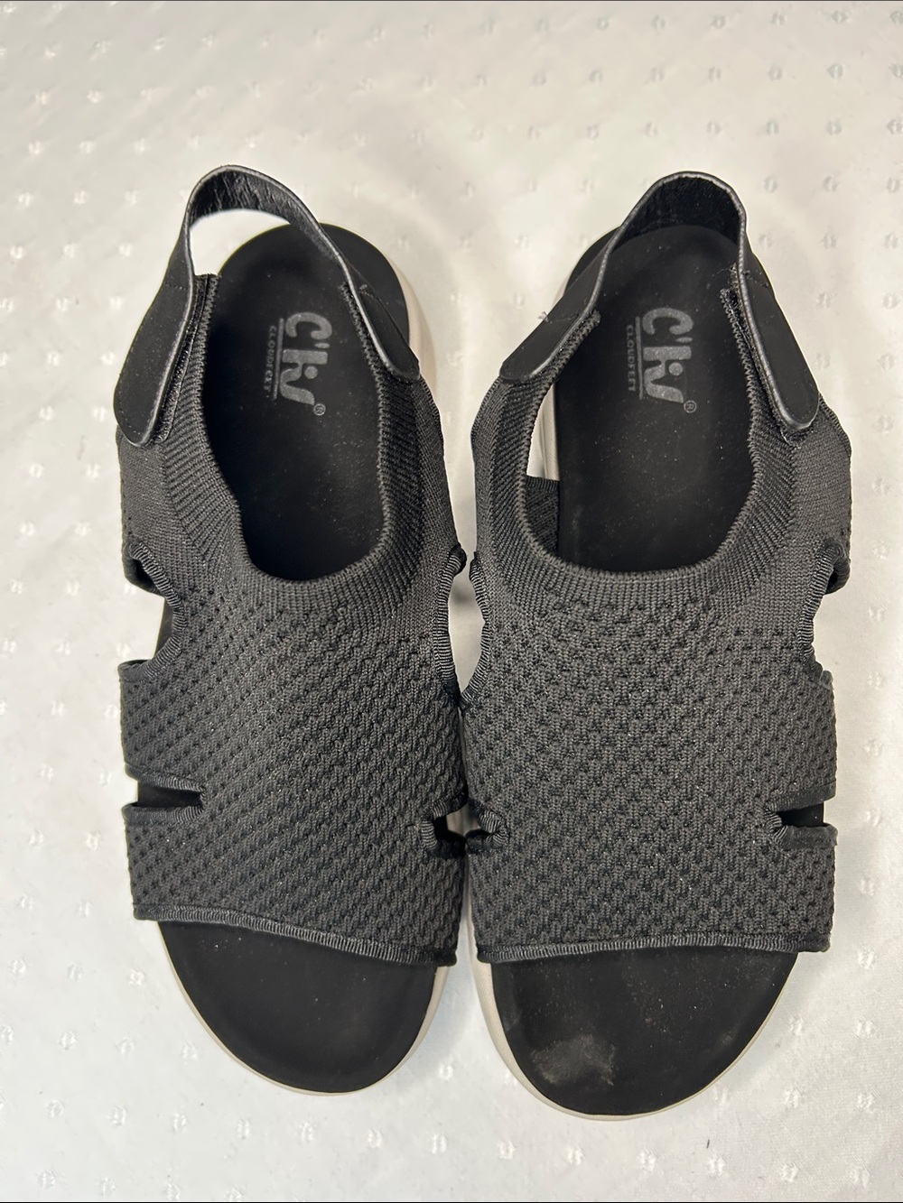 Women's size 8 Knit Slingback super comfortable Sandals — Black